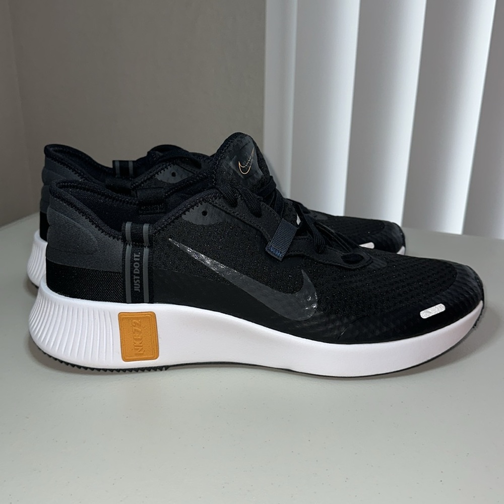 NIKE REPOSTO NEW, size 12.5, very comfy, last one! CZ5631 016